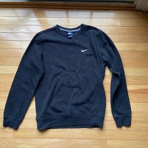 Black Nike Crewneck